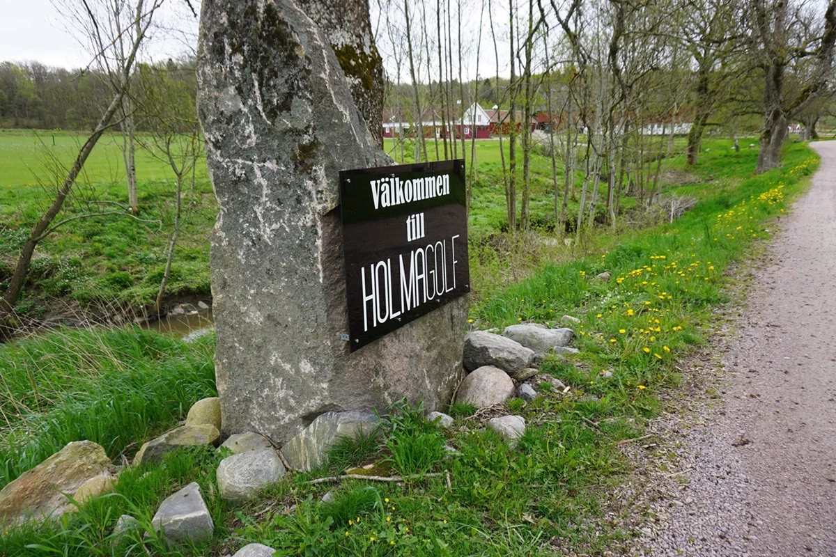 Områdesbild Brastad-Holma Golf med vacker miljö